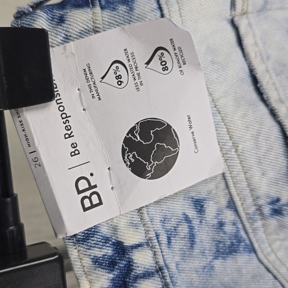 BP Ripped Nonstretch Denim Cutoff Shorts Size 26 ( 4 ) Blue Bleached Wash NWT - Picture 12 of 13